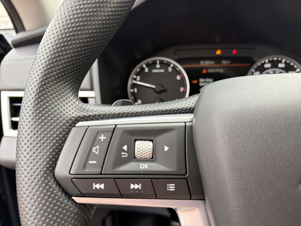 2026 Mitsubishi Outlander ES