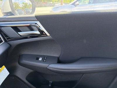 2026 Mitsubishi Outlander ES