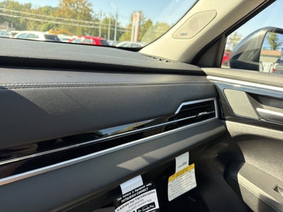2026 Mitsubishi Outlander ES