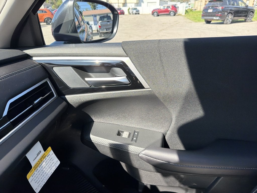2026 Mitsubishi Outlander ES