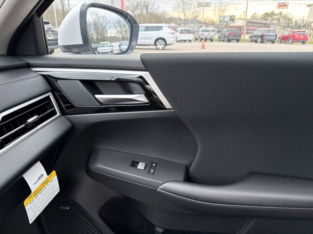 2026 Mitsubishi Outlander ES