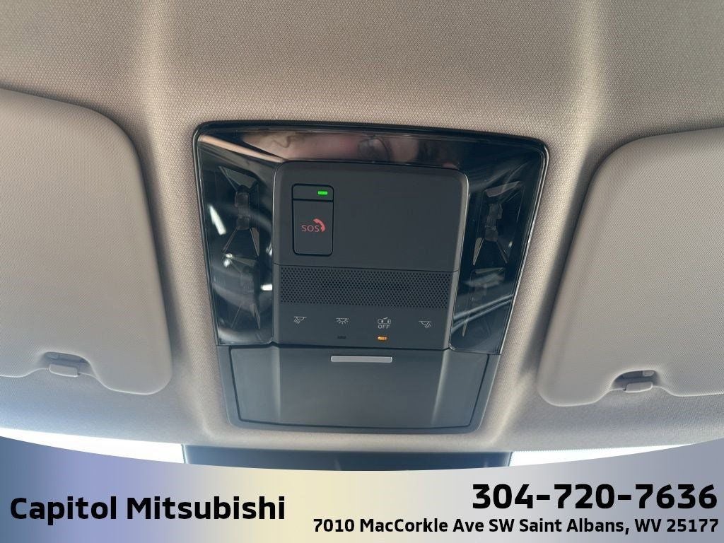 2025 Mitsubishi Outlander SE