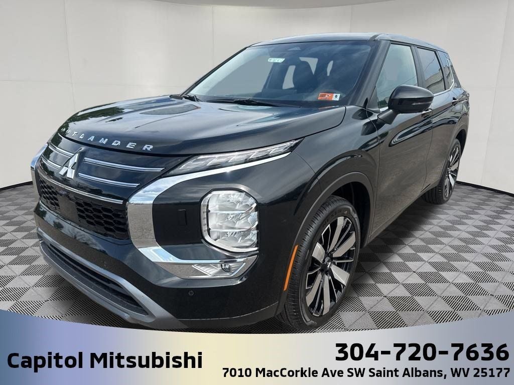 2025 Mitsubishi Outlander SE