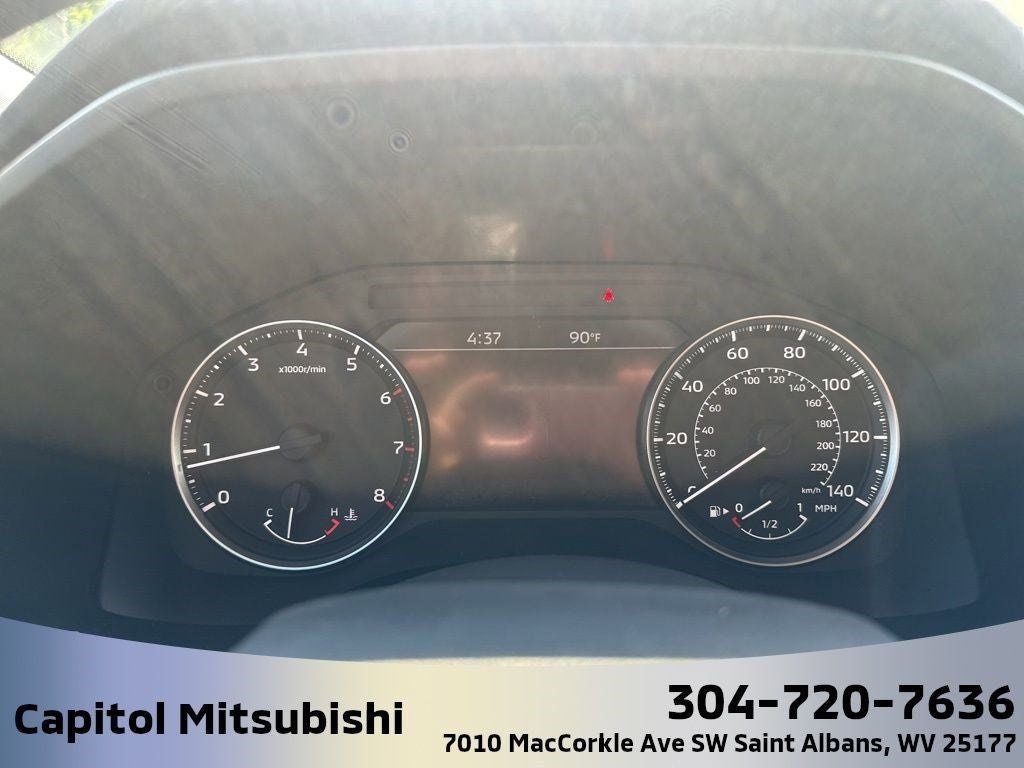 2025 Mitsubishi Outlander SE