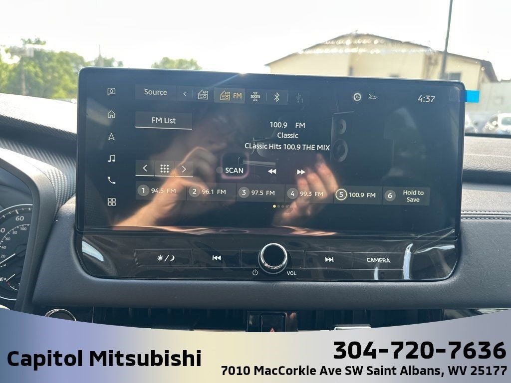 2025 Mitsubishi Outlander SE