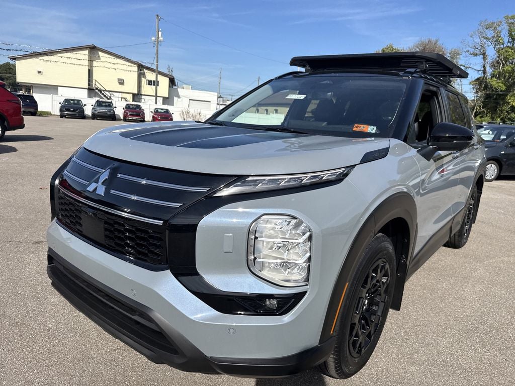 2025 Mitsubishi Outlander Trail Edition