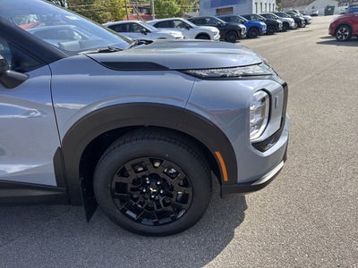 2025 Mitsubishi Outlander Trail Edition