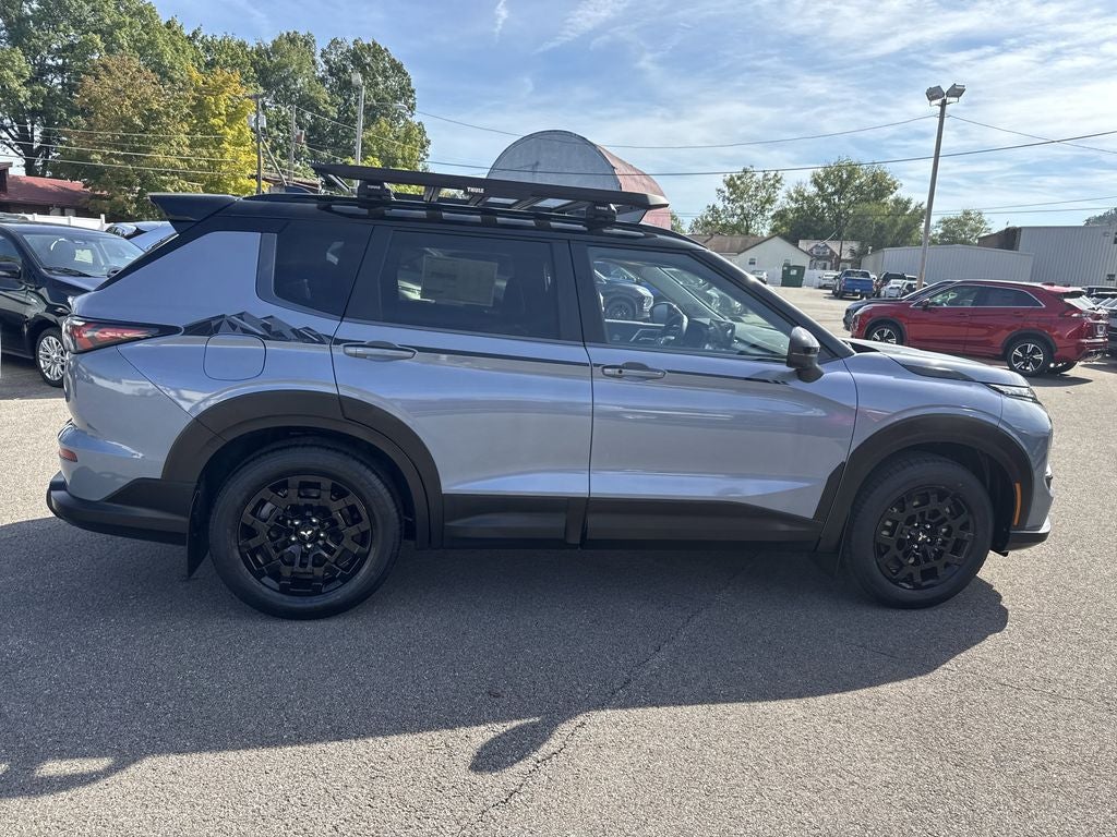 2025 Mitsubishi Outlander Trail Edition