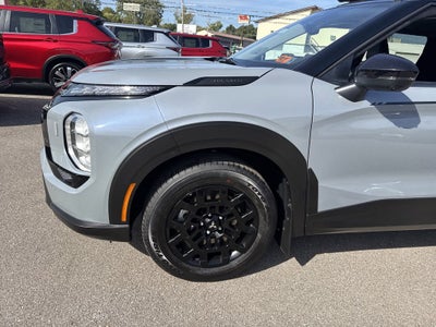 2025 Mitsubishi Outlander Trail Edition