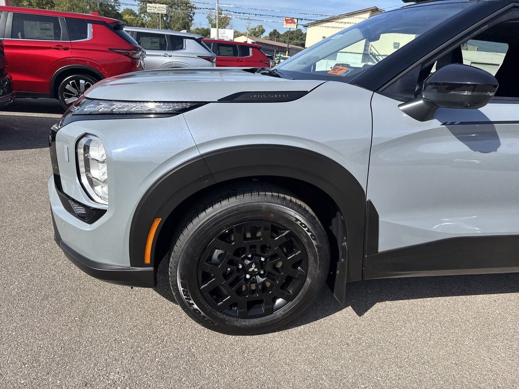 2025 Mitsubishi Outlander Trail Edition