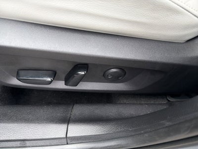 2023 Mitsubishi Outlander SEL