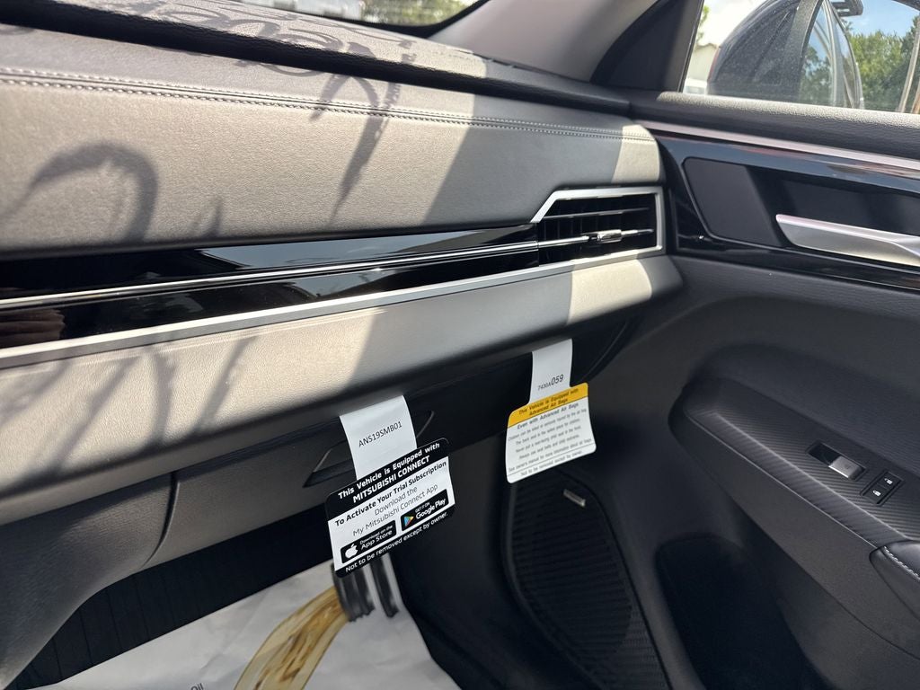 2025 Mitsubishi Outlander Trail Edition