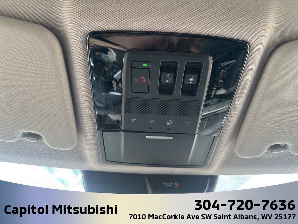 2025 Mitsubishi Outlander SE