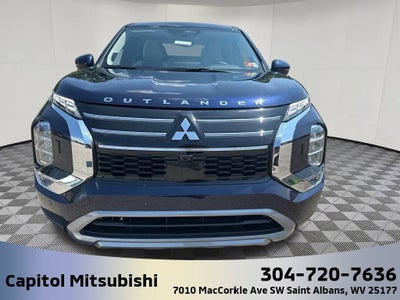 2025 Mitsubishi Outlander SE
