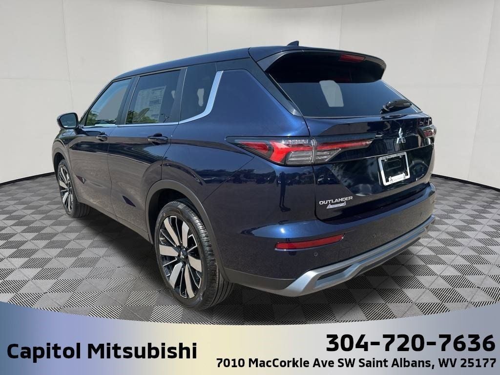 2025 Mitsubishi Outlander SE