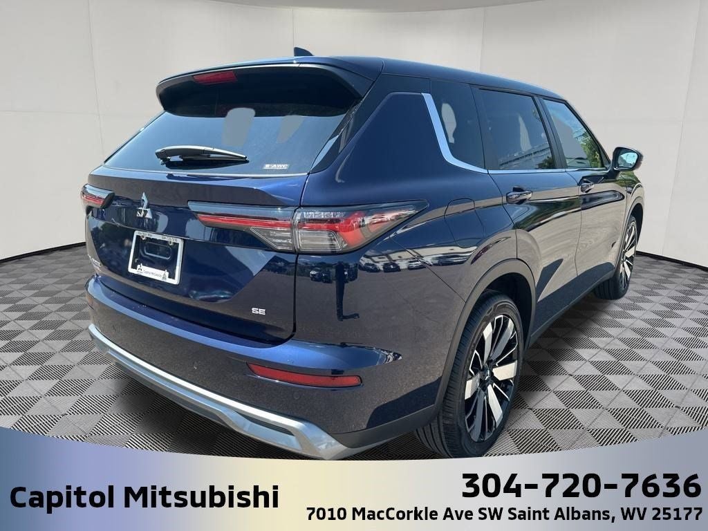 2025 Mitsubishi Outlander SE