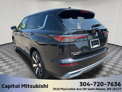 2025 Mitsubishi Outlander SE