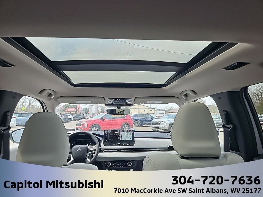 2025 Mitsubishi Outlander SE