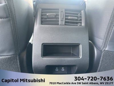 2025 Mitsubishi Outlander SE