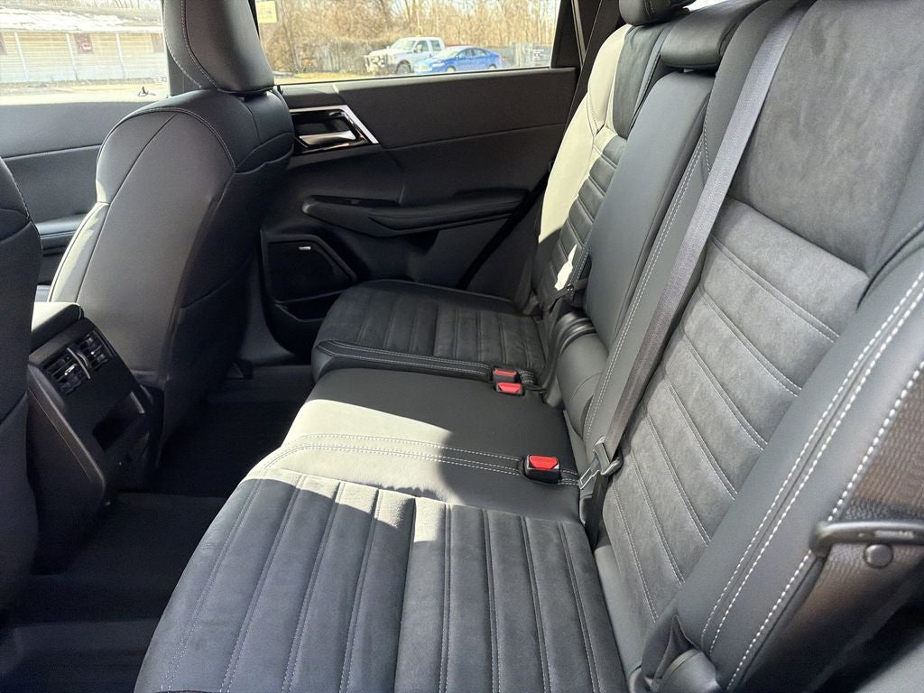 2026 Mitsubishi Outlander Trail Edition