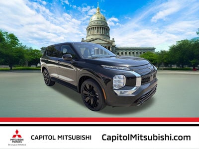 2026 Mitsubishi Outlander LE