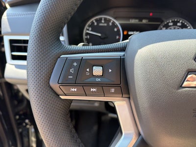 2026 Mitsubishi Outlander LE