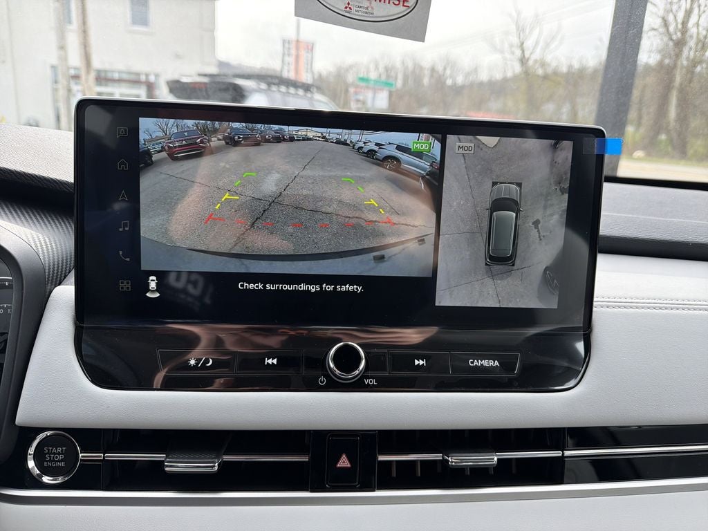 2026 Mitsubishi Outlander SE