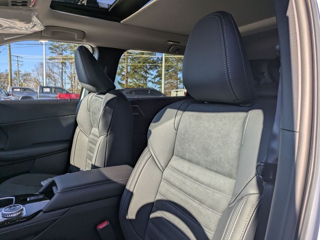 2026 Mitsubishi Outlander Base