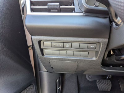 2026 Mitsubishi Outlander Base