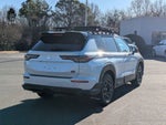 2026 Mitsubishi Outlander Base