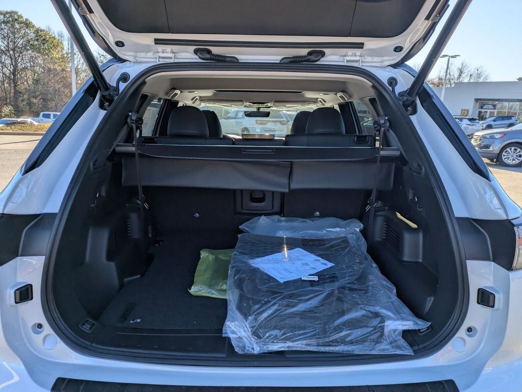 2026 Mitsubishi Outlander Base