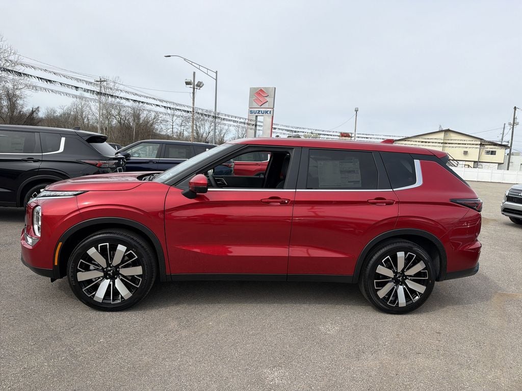 2026 Mitsubishi Outlander SE