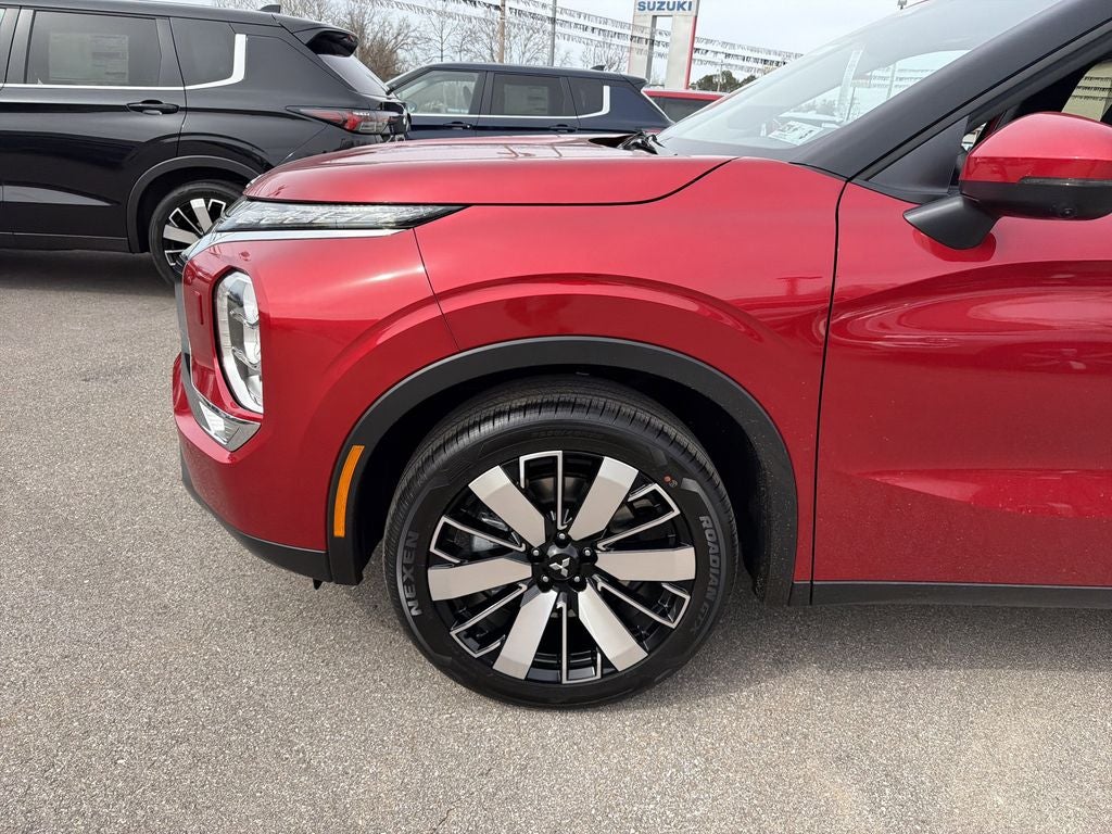 2026 Mitsubishi Outlander SE