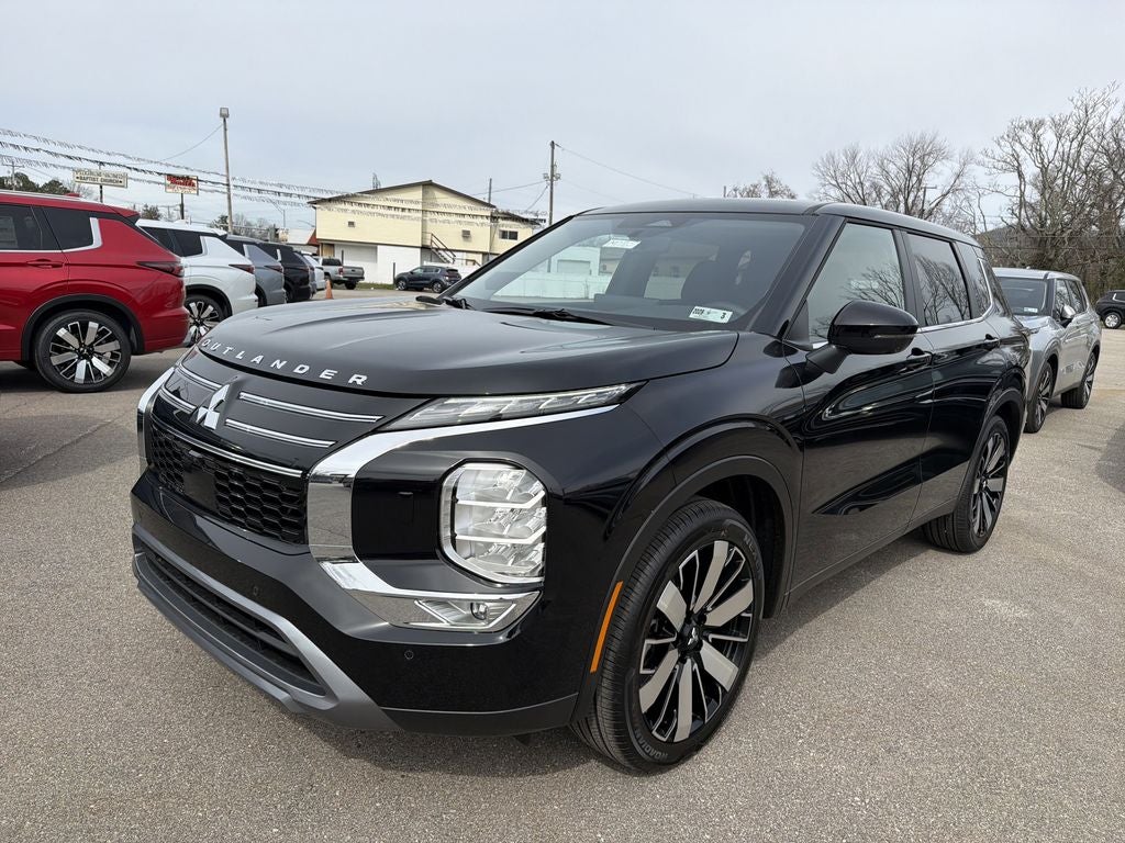 2026 Mitsubishi Outlander SE