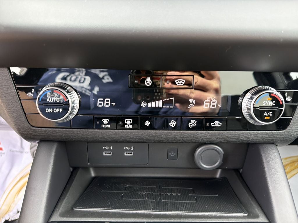 2026 Mitsubishi Outlander SE