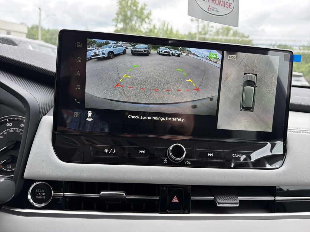 2026 Mitsubishi Outlander SE