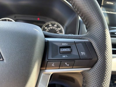 2026 Mitsubishi Outlander LE
