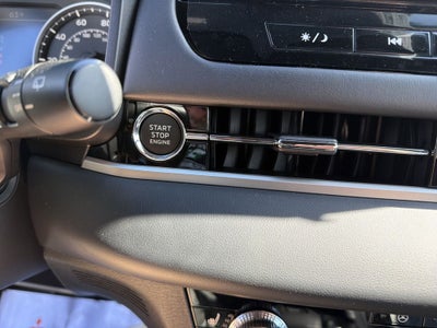 2026 Mitsubishi Outlander LE
