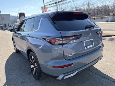 2026 Mitsubishi Outlander SE