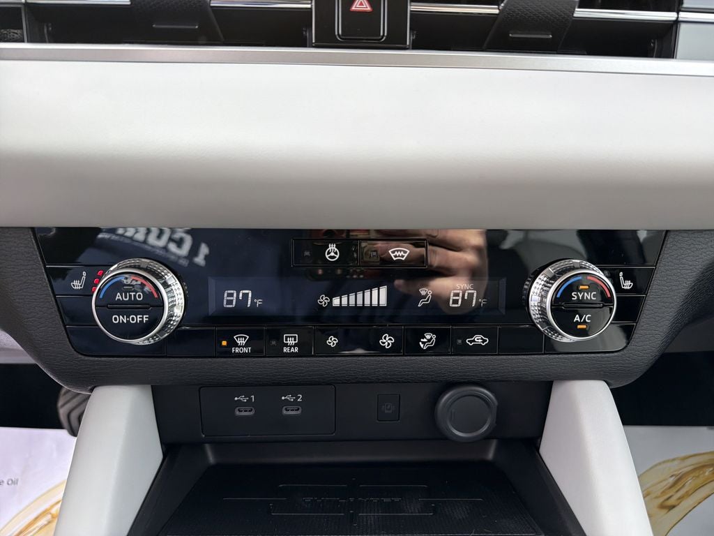 2026 Mitsubishi Outlander SE