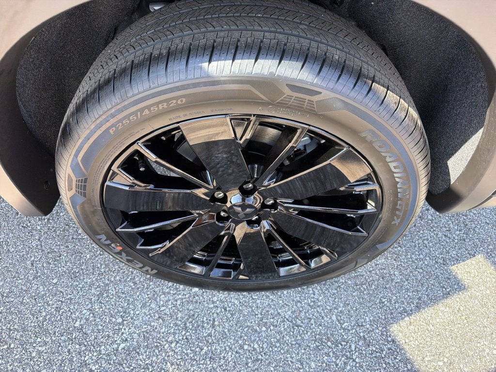 2026 Mitsubishi Outlander LE