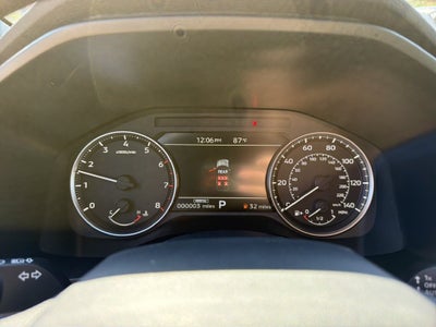 2026 Mitsubishi Outlander LE