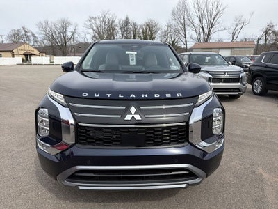 2026 Mitsubishi Outlander SE