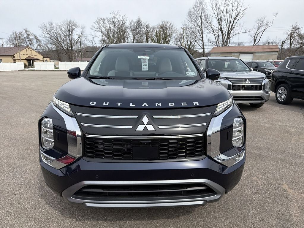 2026 Mitsubishi Outlander SE