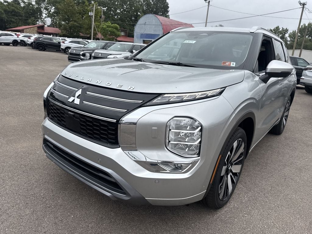 2025 Mitsubishi Outlander SEL
