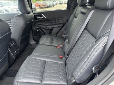 2025 Mitsubishi Outlander SEL