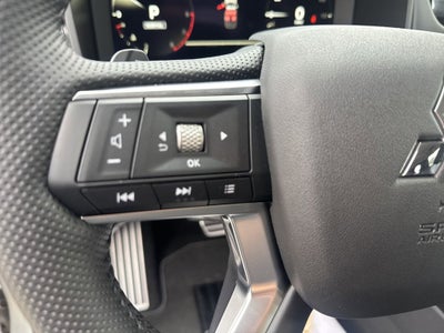 2025 Mitsubishi Outlander SEL