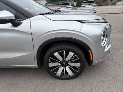 2025 Mitsubishi Outlander SEL