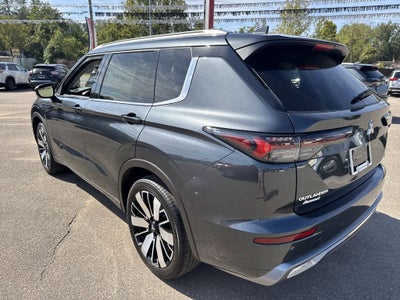 2025 Mitsubishi Outlander SEL