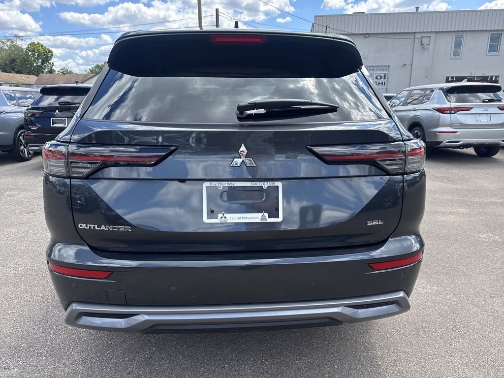 2025 Mitsubishi Outlander SEL
